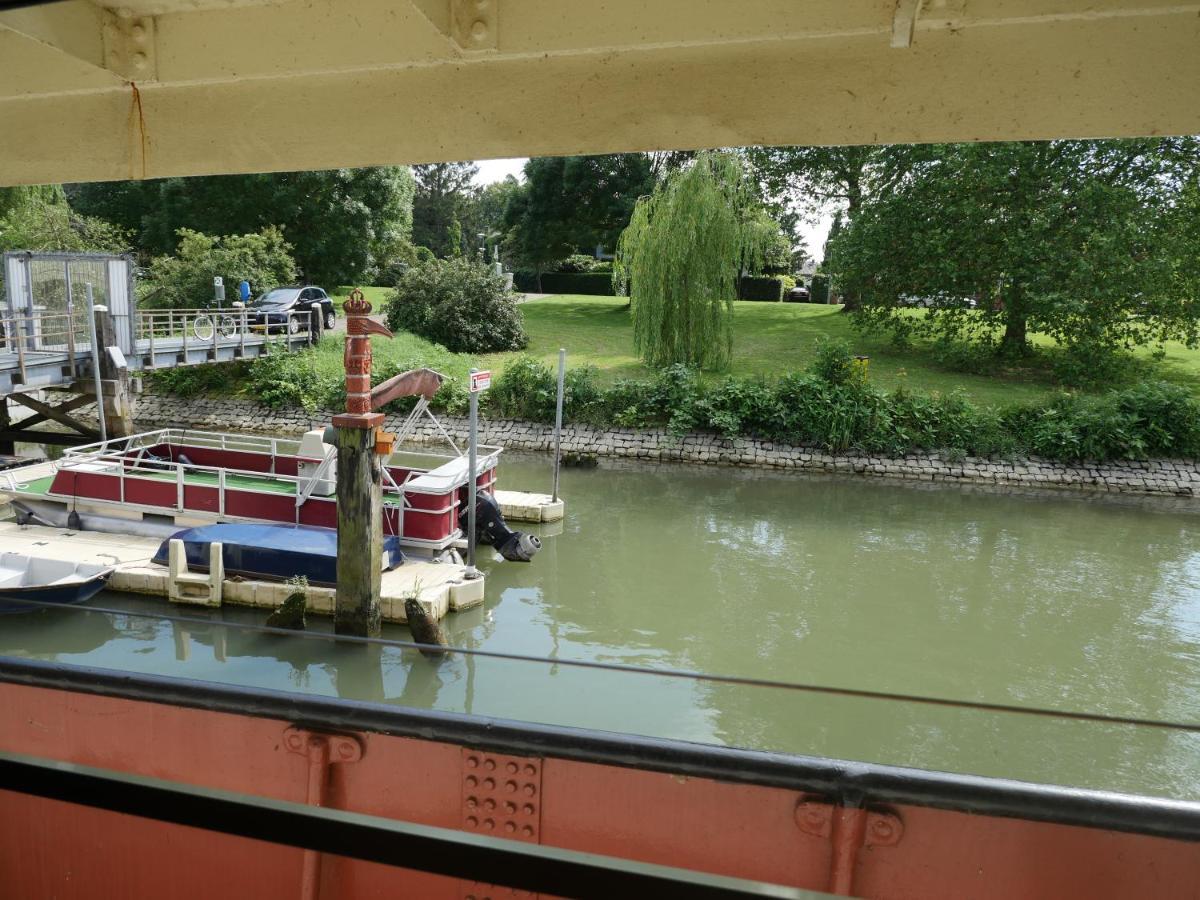 De Logeerboot Dordrecht Bed and Breakfast Εξωτερικό φωτογραφία