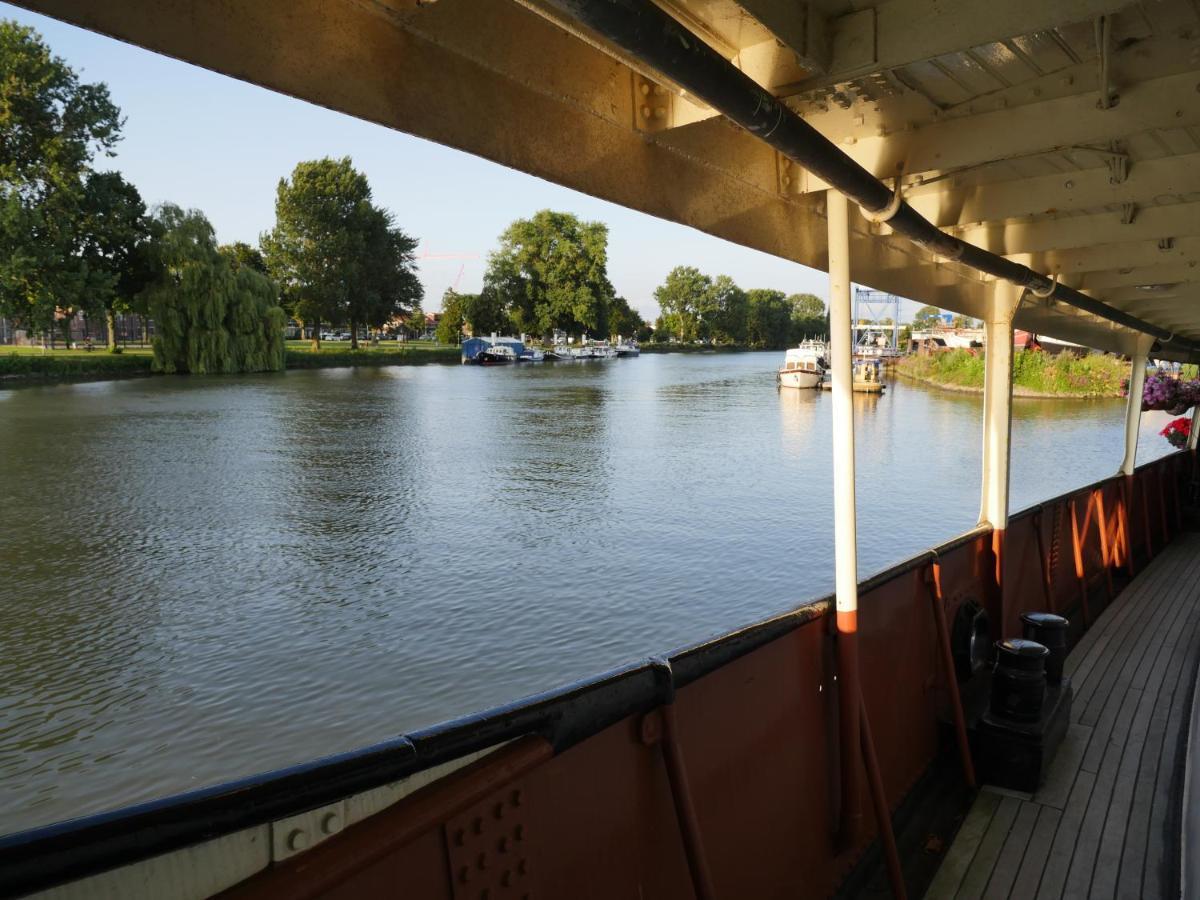De Logeerboot Dordrecht Bed and Breakfast Εξωτερικό φωτογραφία