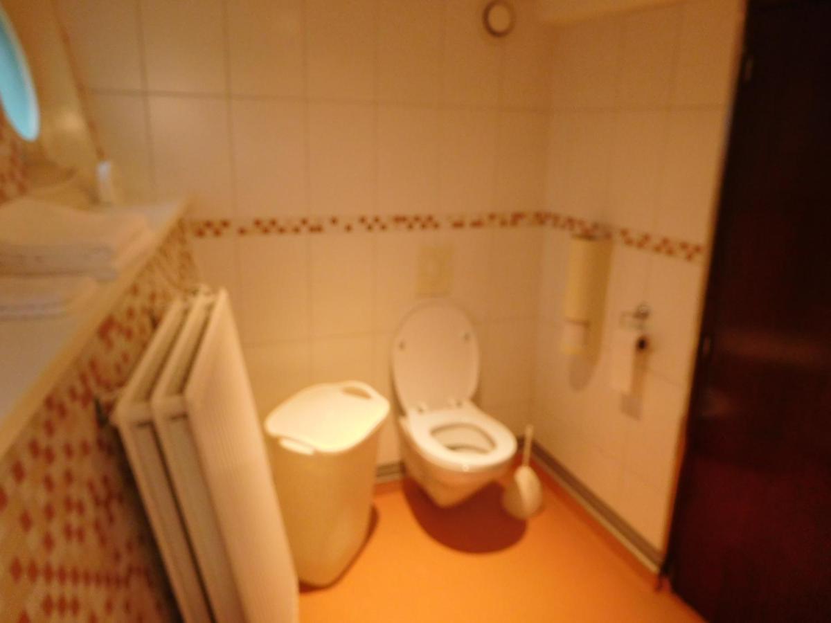 De Logeerboot Dordrecht Bed and Breakfast Εξωτερικό φωτογραφία