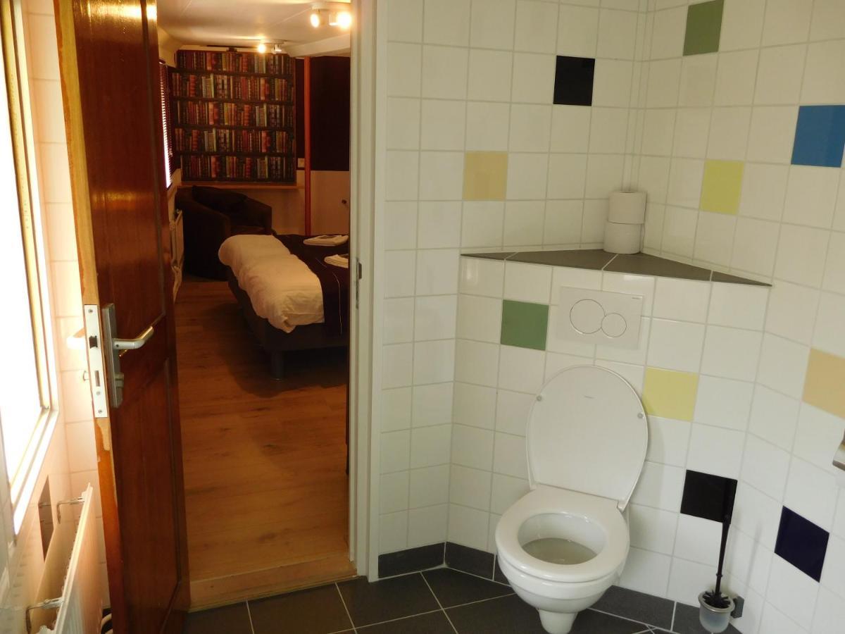De Logeerboot Dordrecht Bed and Breakfast Εξωτερικό φωτογραφία